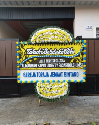 Papan Bunga Duka di Binjai